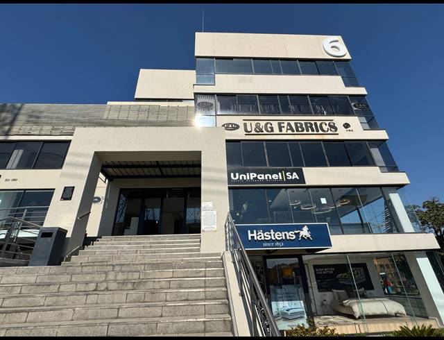 444M² SHOWROOM TO LET IN KRAMERVILLE
